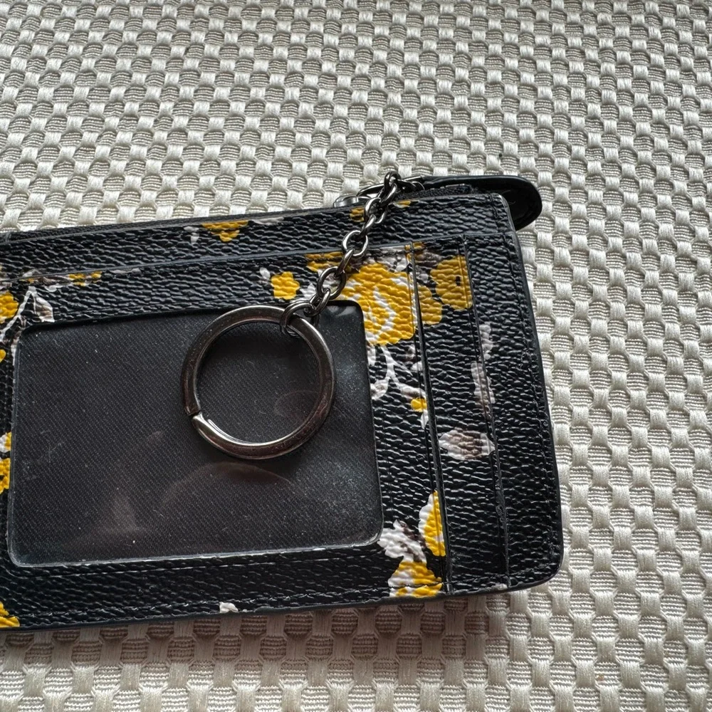 Coach Black and Yellow Floral Key Fob and Change holder. - Picture 7 of 9